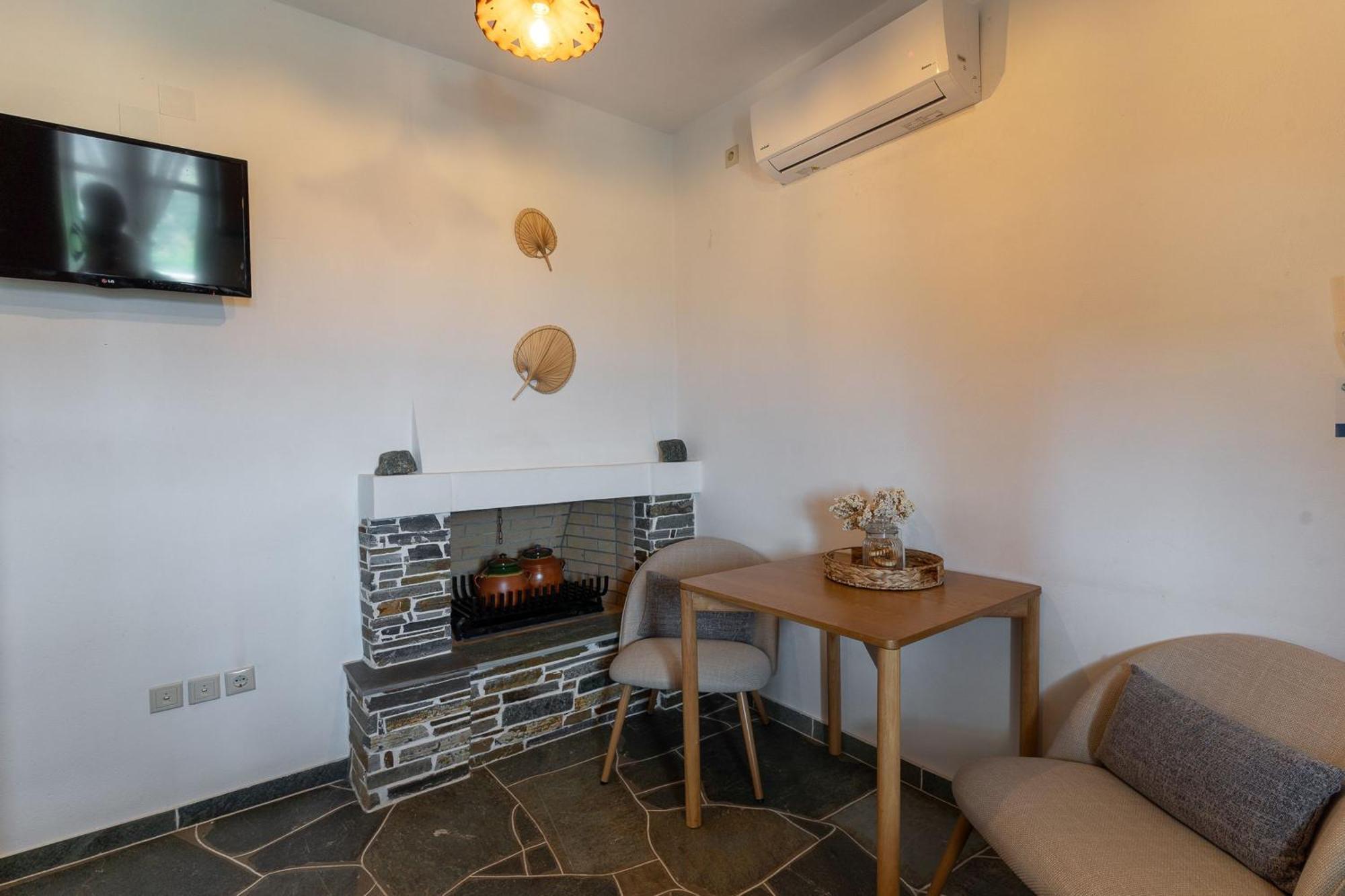 Mirsini Apartments In Sifnos Vathi  Eksteriør bilde