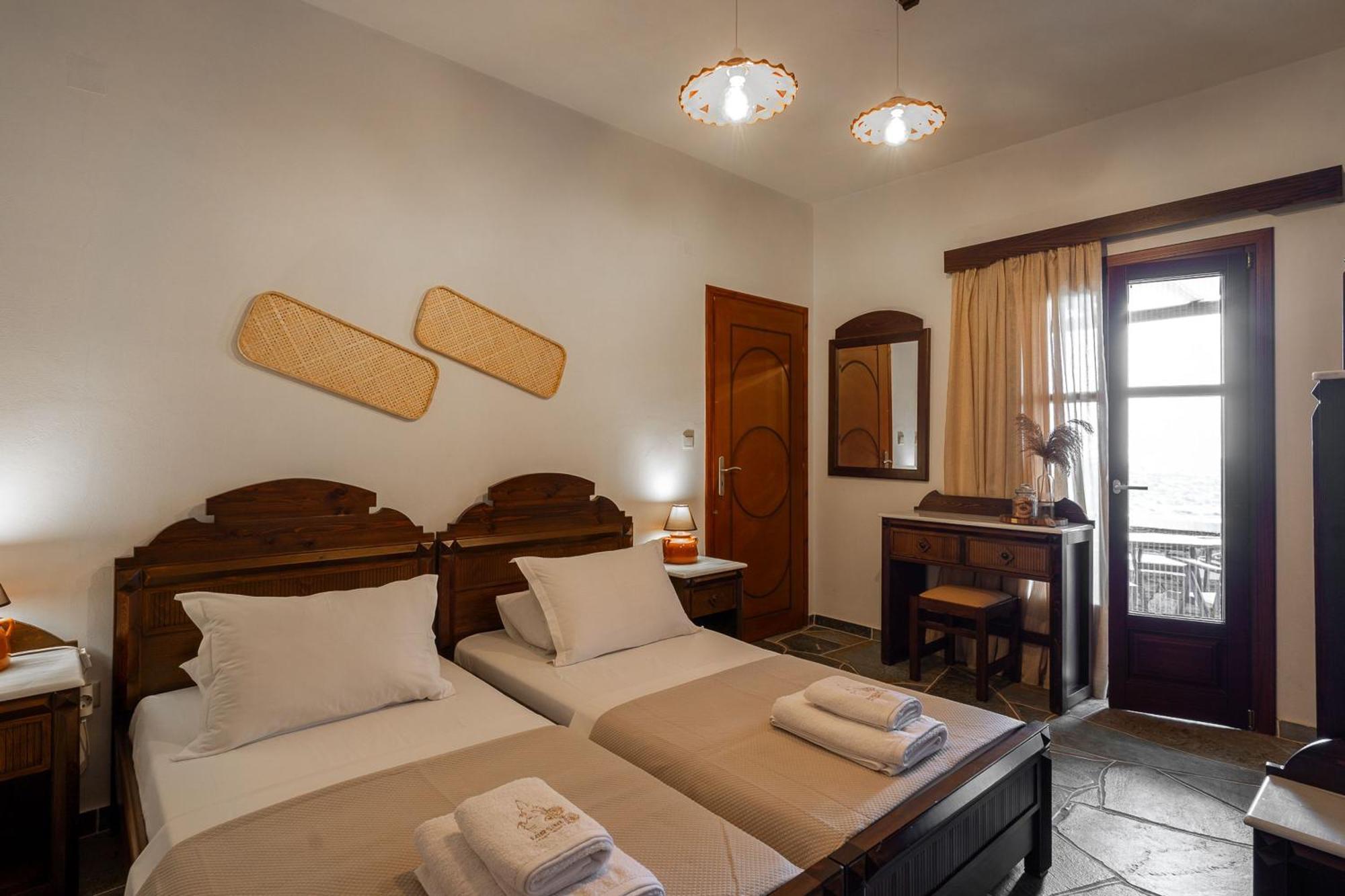 Mirsini Apartments In Sifnos Vathi  Eksteriør bilde
